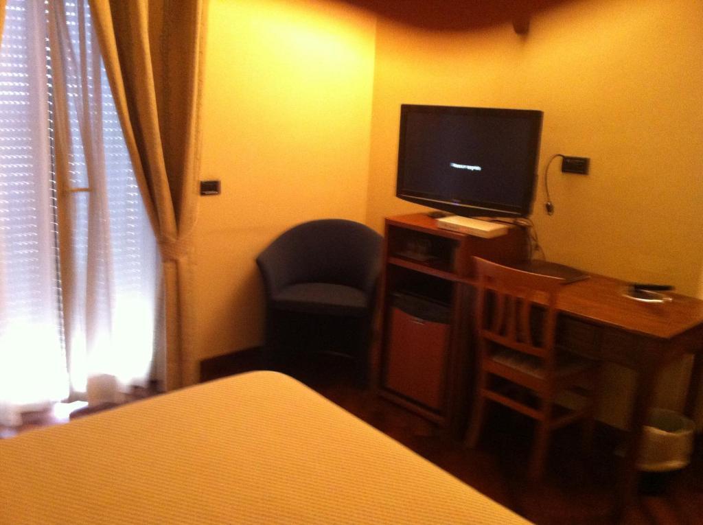 Hotel Il Cigno Perugia Værelse billede